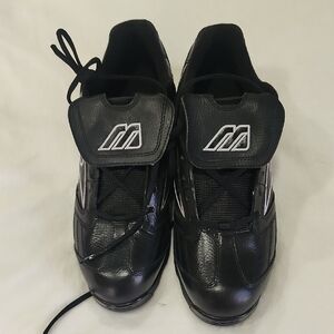 Mizuno Men's Black Athletic Shoes Cleats
